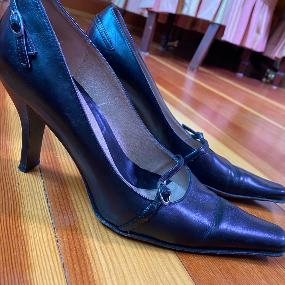 Kenneth Cole Leather Heels, size 7.6
